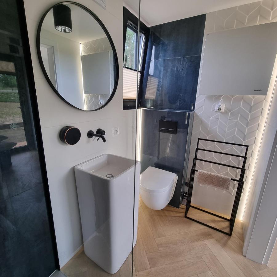 Bosko Domki Z Sauna I Balia W Sulminie Obok Gdanska Exteriör bild