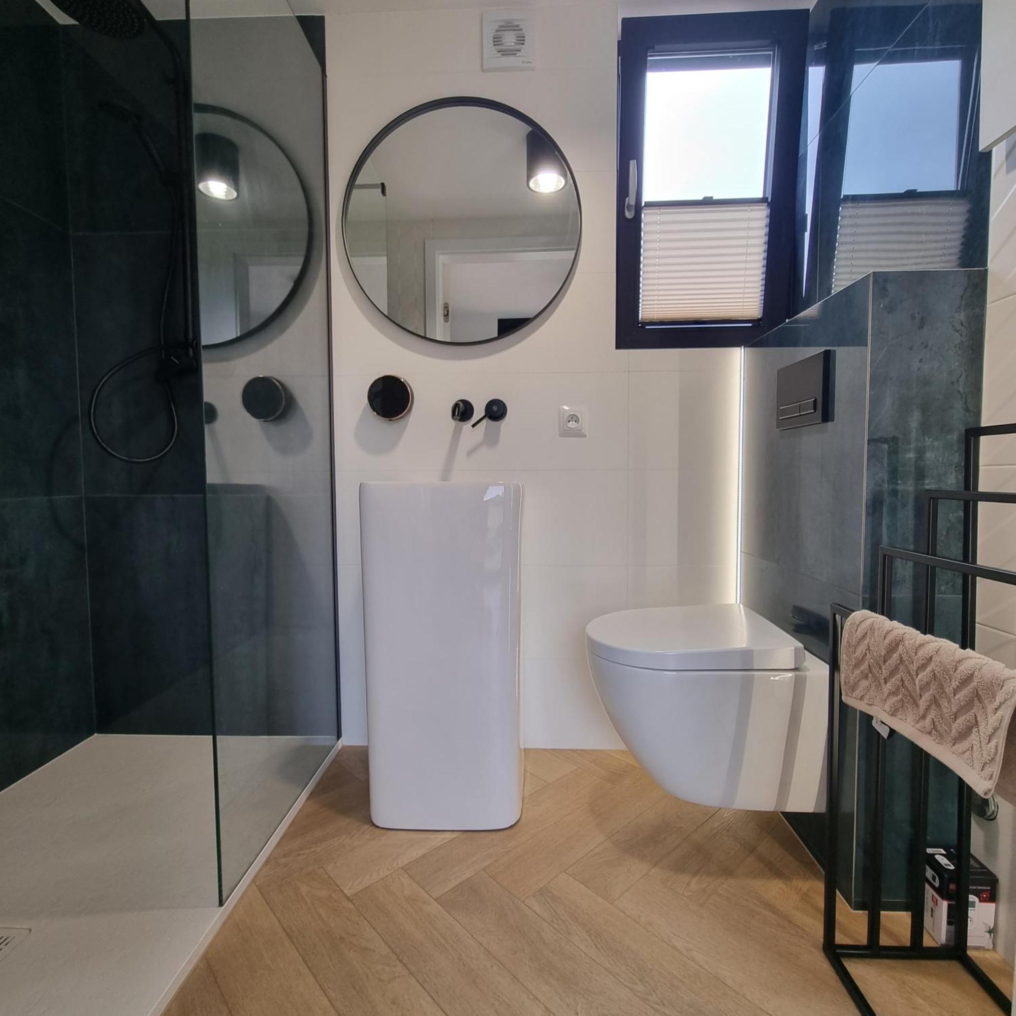 Bosko Domki Z Sauna I Balia W Sulminie Obok Gdanska Exteriör bild